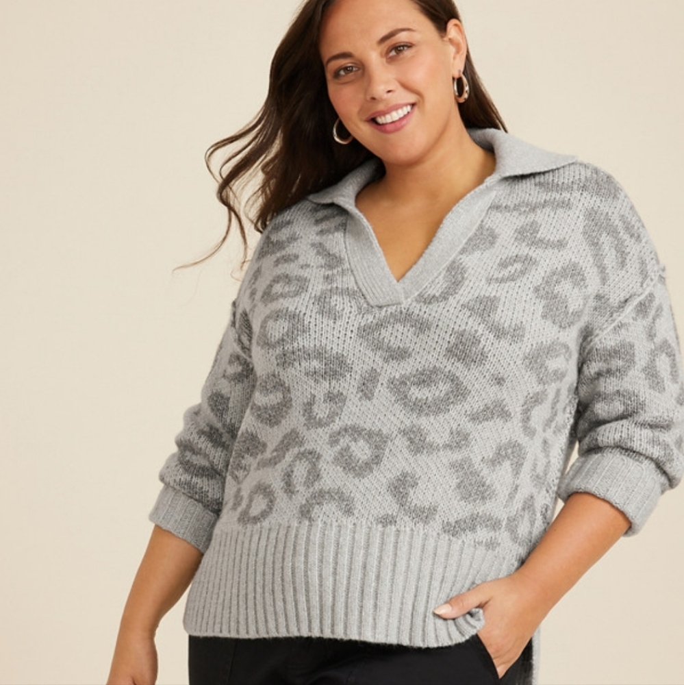 MAURICES COZIER THAN CASHMERE ANIMAL PRINT COLLARED SWEATER. NWOT